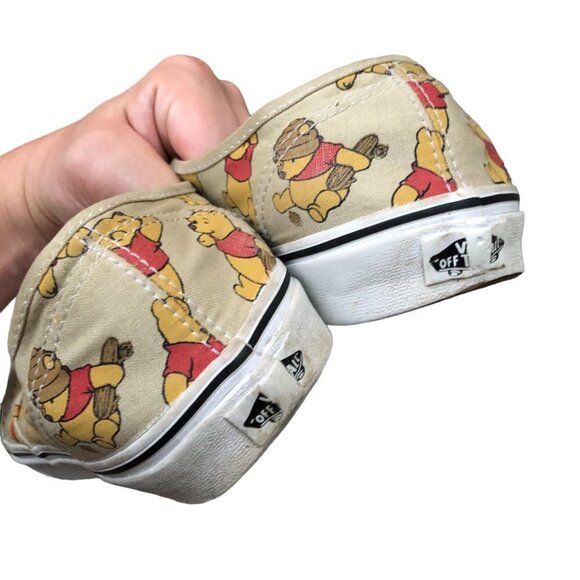 Limited Edition Vans X Winnie The Pooh Shoes Size 11 W 9.5 M - Picture 6 of 8
